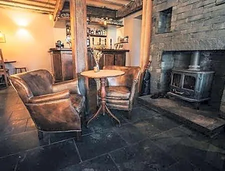 Three Shires Hotel