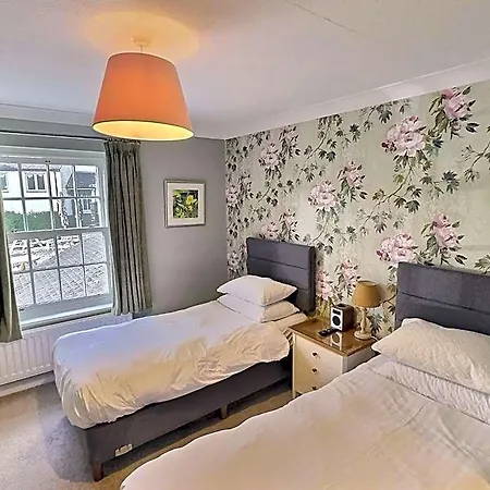 Hotel Three Shires