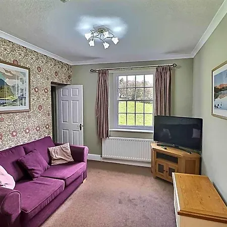 Three Shires Hotel 4*