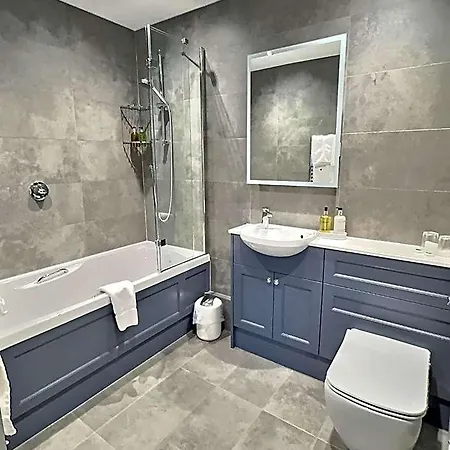 Szálloda Three Shires 4*